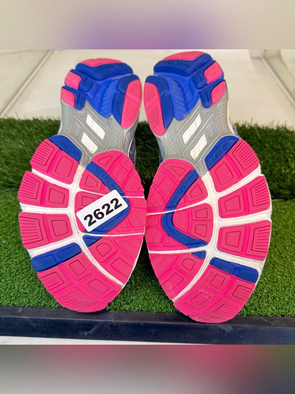 ASICS GT 1000 2 Running Shoes Women’s Size 8.5 US